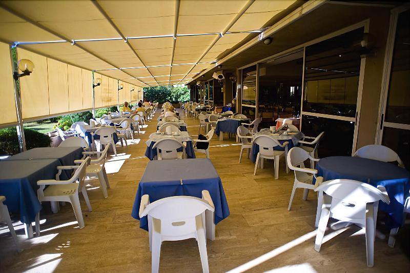 Select Hotel 4*