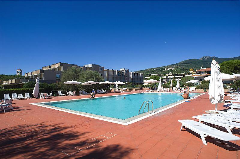 Select Hotel 4*
