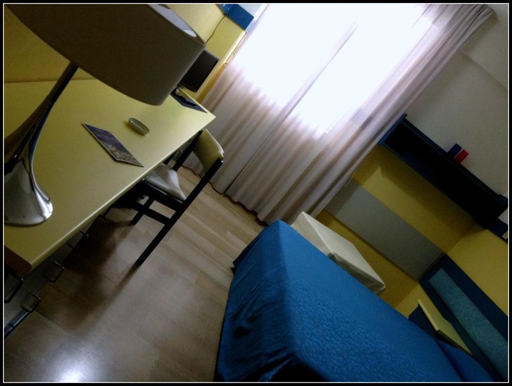 Select Hotel