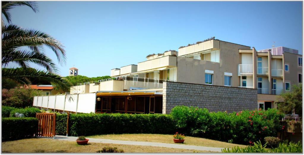 Select Hotel