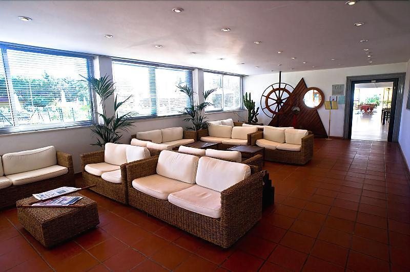 Select Hotel